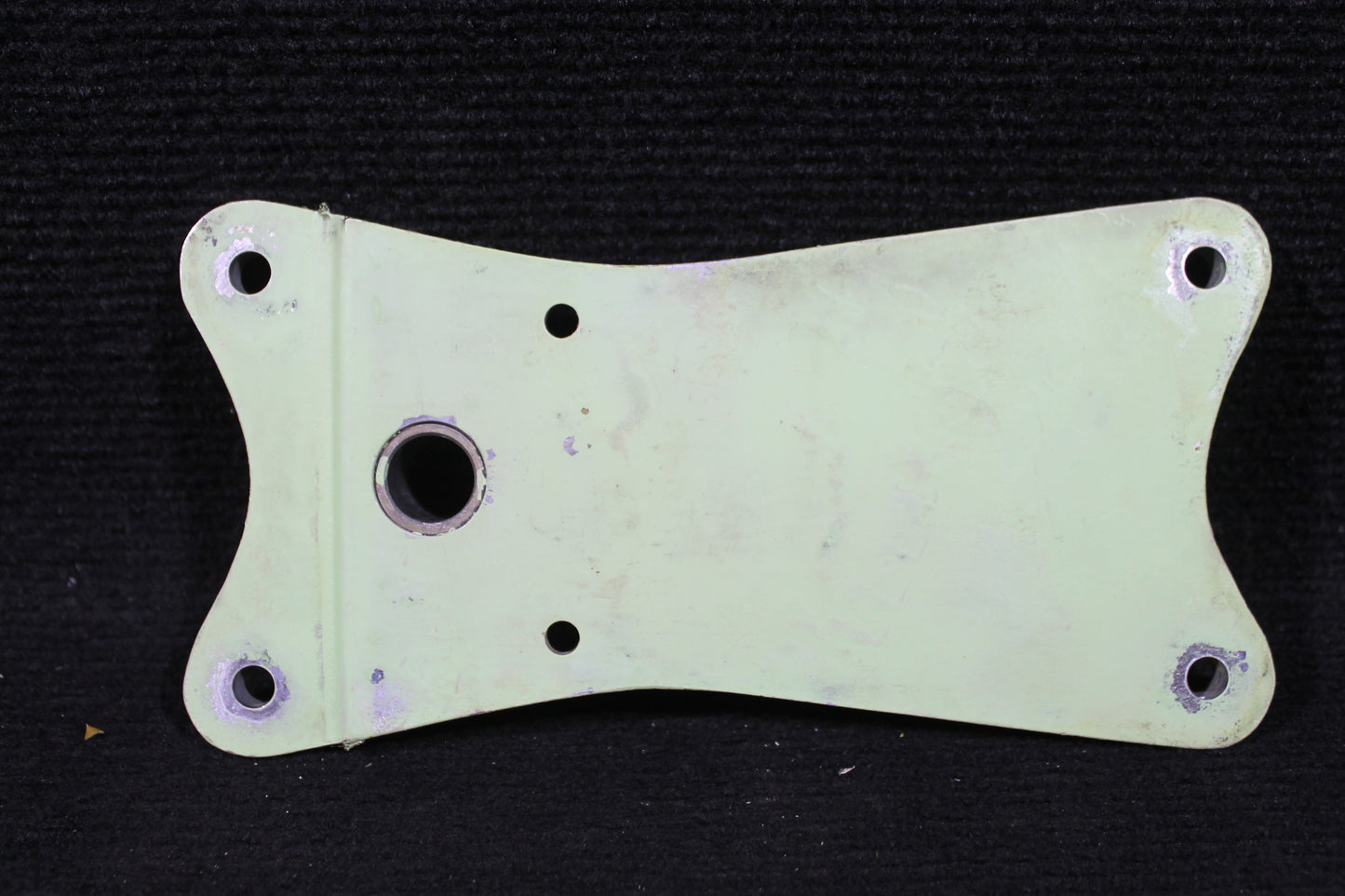MLG Trunnion Assembly - AFT - Piper - C-FNCI