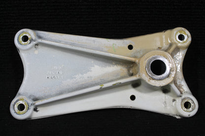 MLG Trunnion Assembly - AFT - Piper - C-FNCI