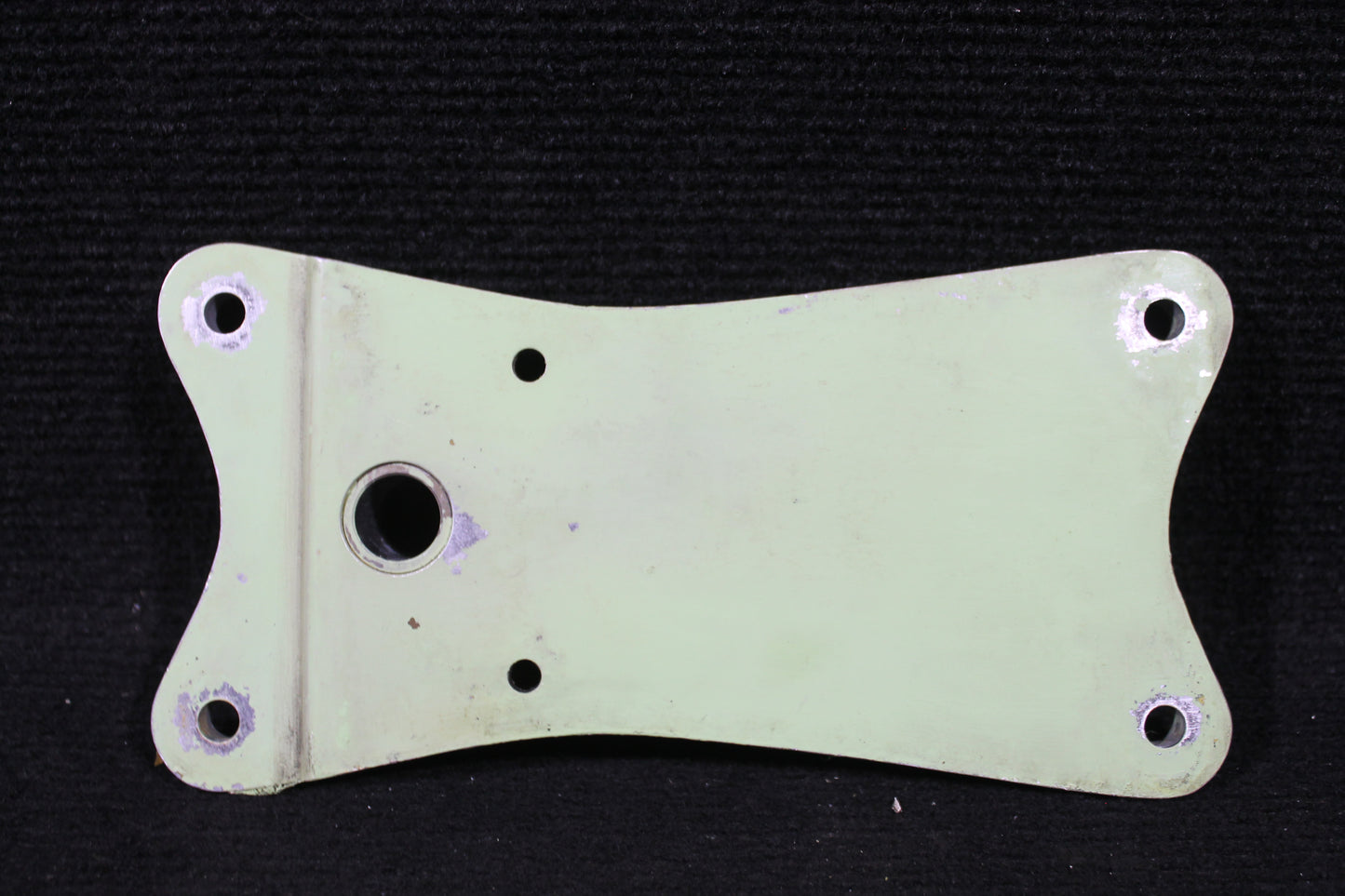 MLG Trunnion Assembly - AFT - Piper - C-FNCI