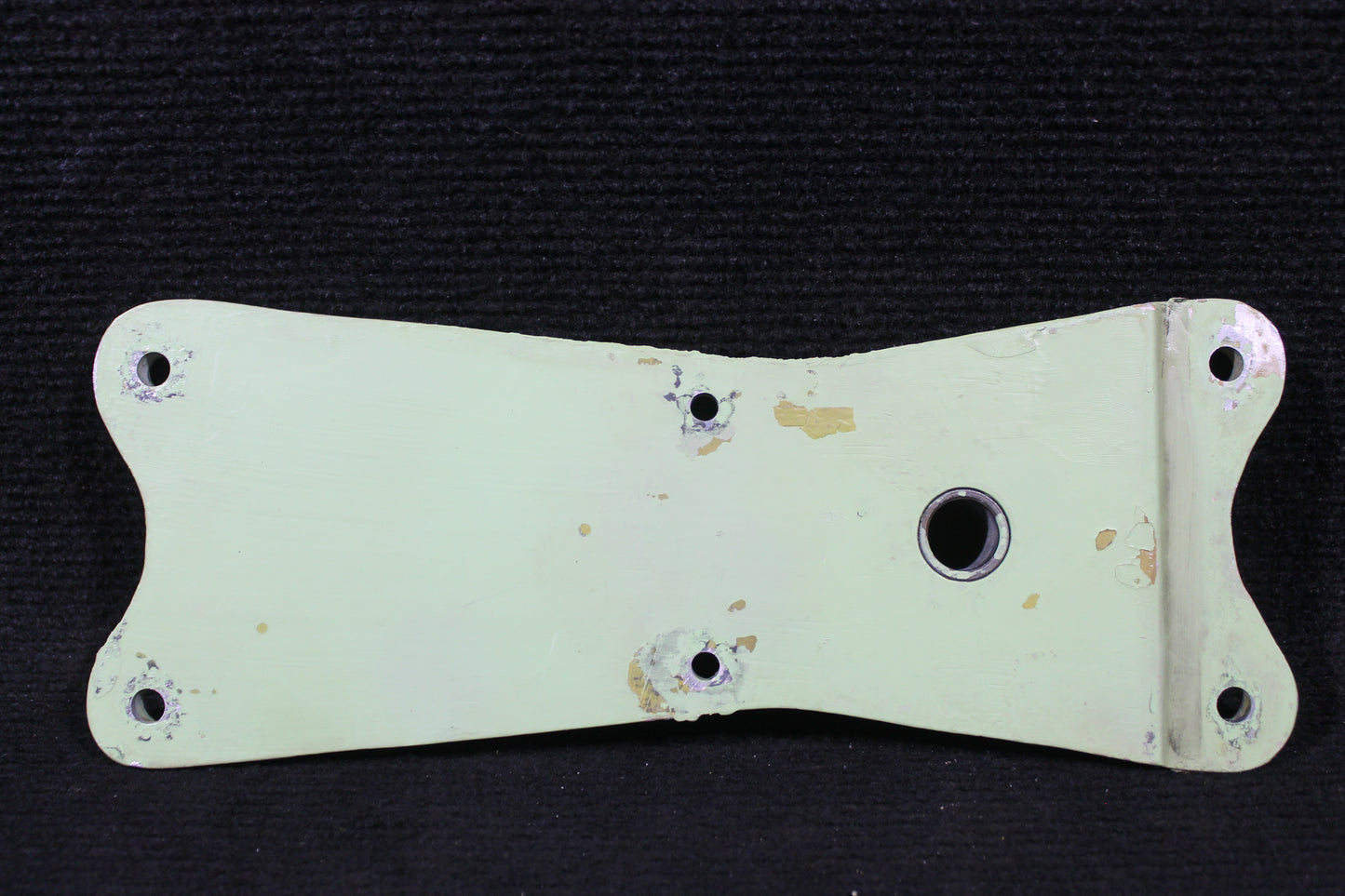 MLG Trunnion Assembly - FWD - Piper - C-FNCI