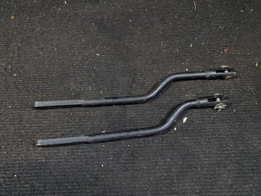 Main Brake Links - RH - Cessna - C-GPZL