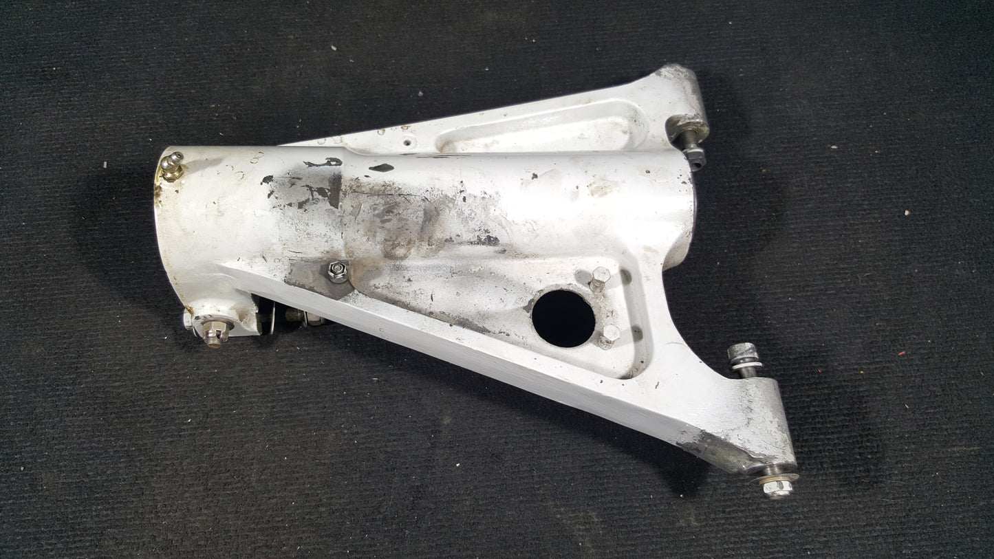 NLG Brace Assembly - Beechcraft - C-FOZZ