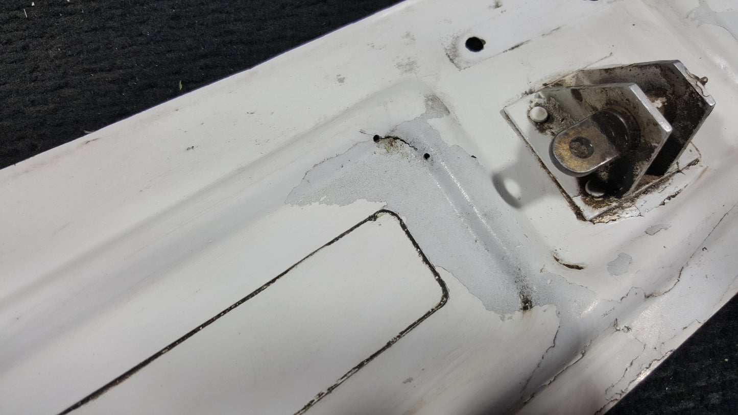 NLG Gear Door - RH Aft - Cessna - C-FLYX