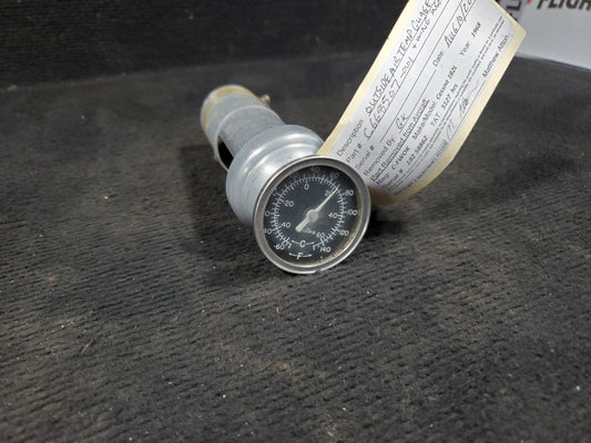 Outside Air Temp Guage and Wing Insert - Cessna - C-FWOK