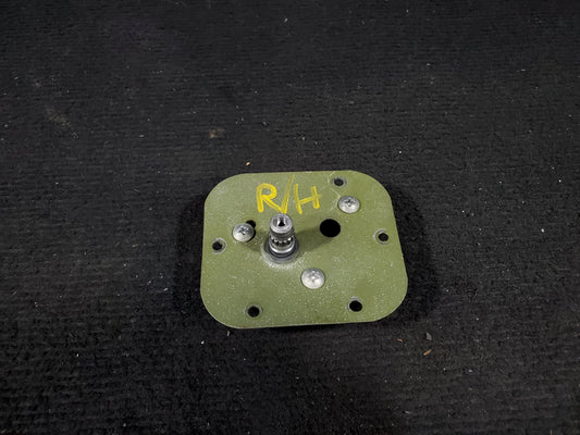 Door Latch Shaft Assy - RH - Cessna - C-GHBM