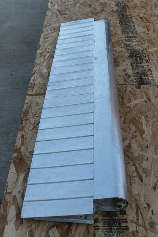 Aileron - RH - Beechcraft - C-FTZI