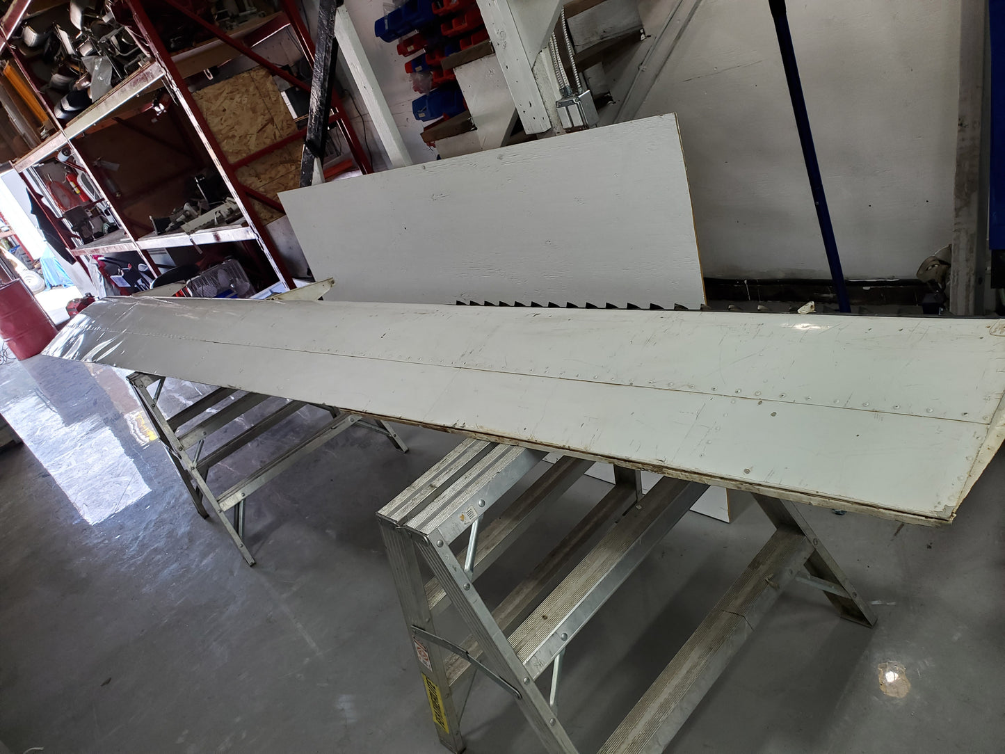 Flap Assy - RH - Cessna - 5Y-OER