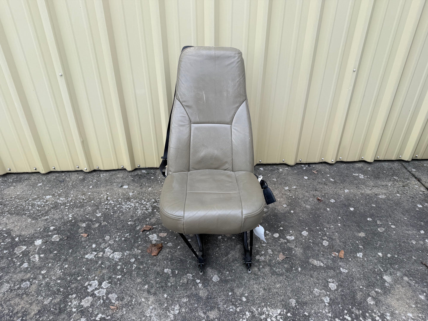 Seat Assembly - RH Single - Cessna 208B Caravan