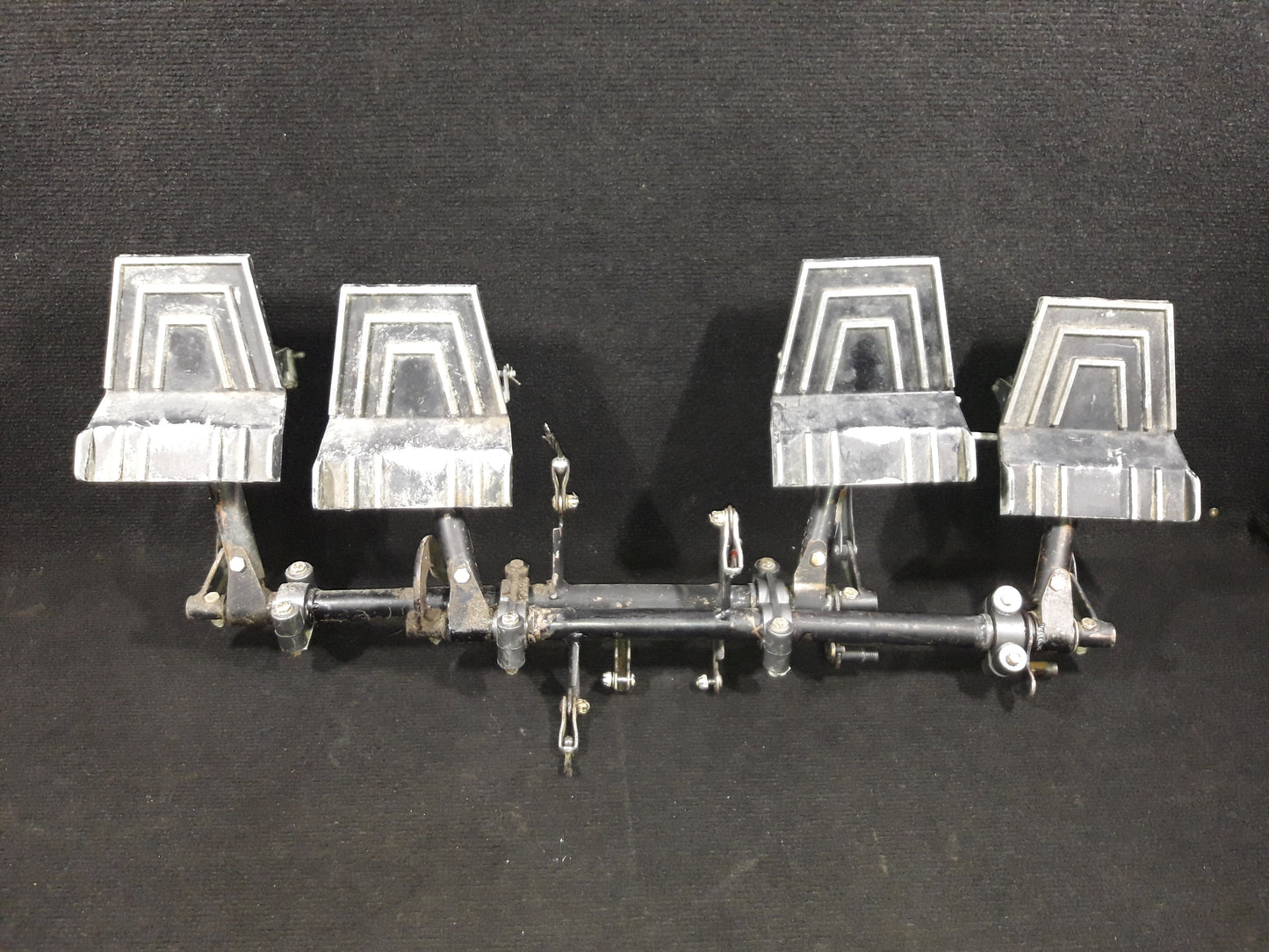 Rudder Pedal Assy - Cessna - C-FCDN