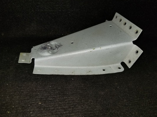 Rear Seat Bracket - Cessna - C-FKXV
