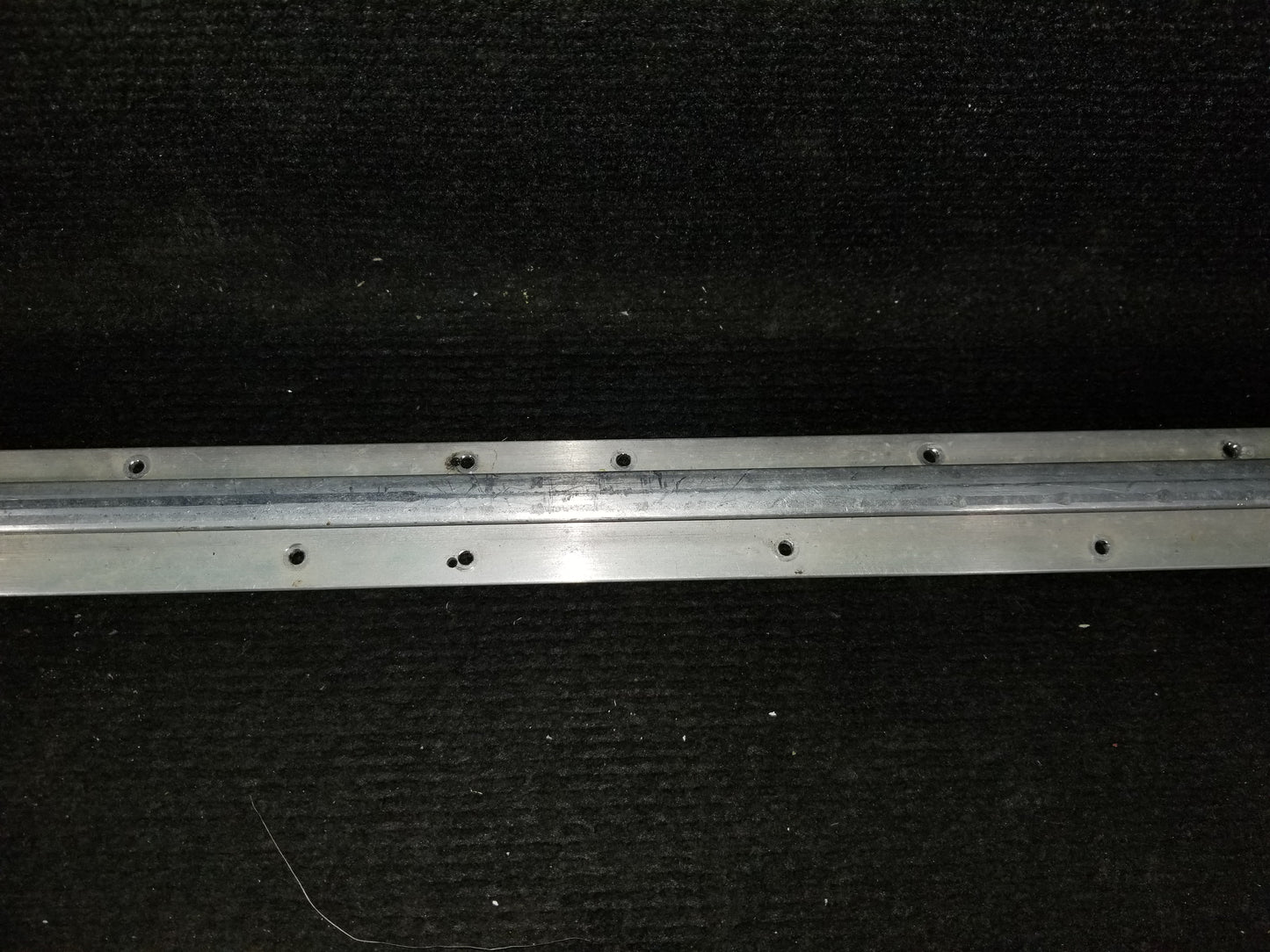 Seat Rail Pilot LH OTBD - McFarlane - C-FKXV
