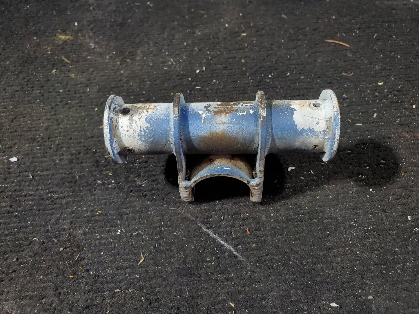 Tail Spring Saddle Fitting - Cessna - N4652B