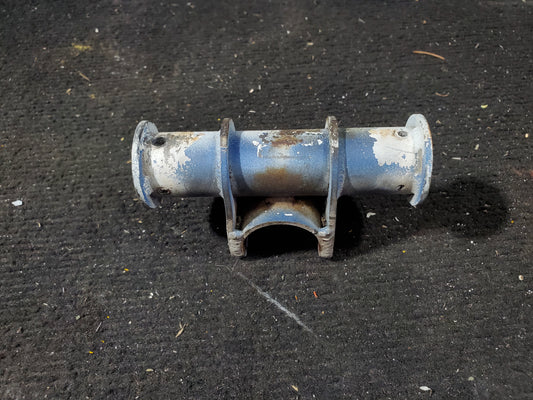 Tail Spring Saddle Fitting - Cessna - N4652B