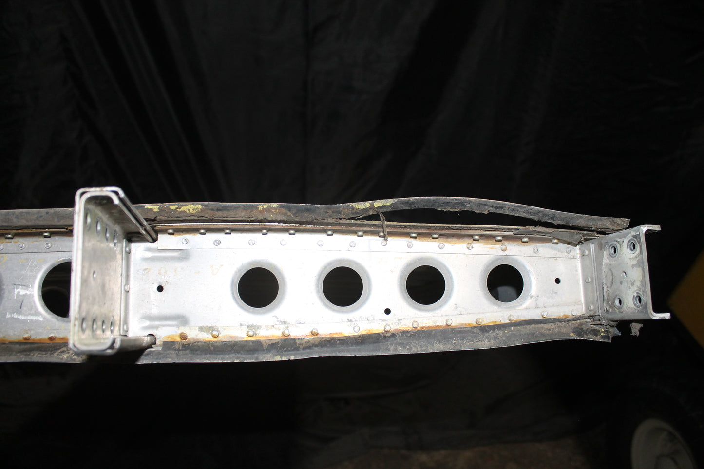 Stabilizer Assembly LH - Beechcraft - C-FJUO