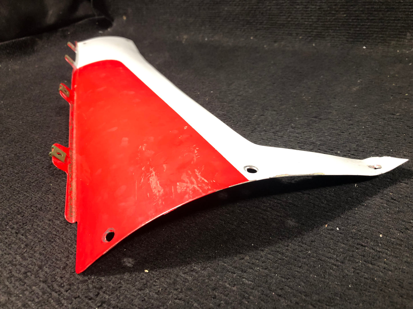 Tail / Empennage Fairing LH - Cessna - C-FZRF