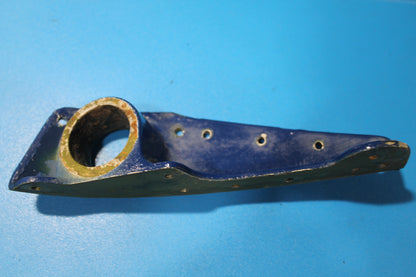 Tail Gear Mount LH - Cessna - C-FCDQ