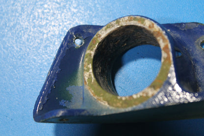 Tail Gear Mount LH - Cessna - C-FCDQ