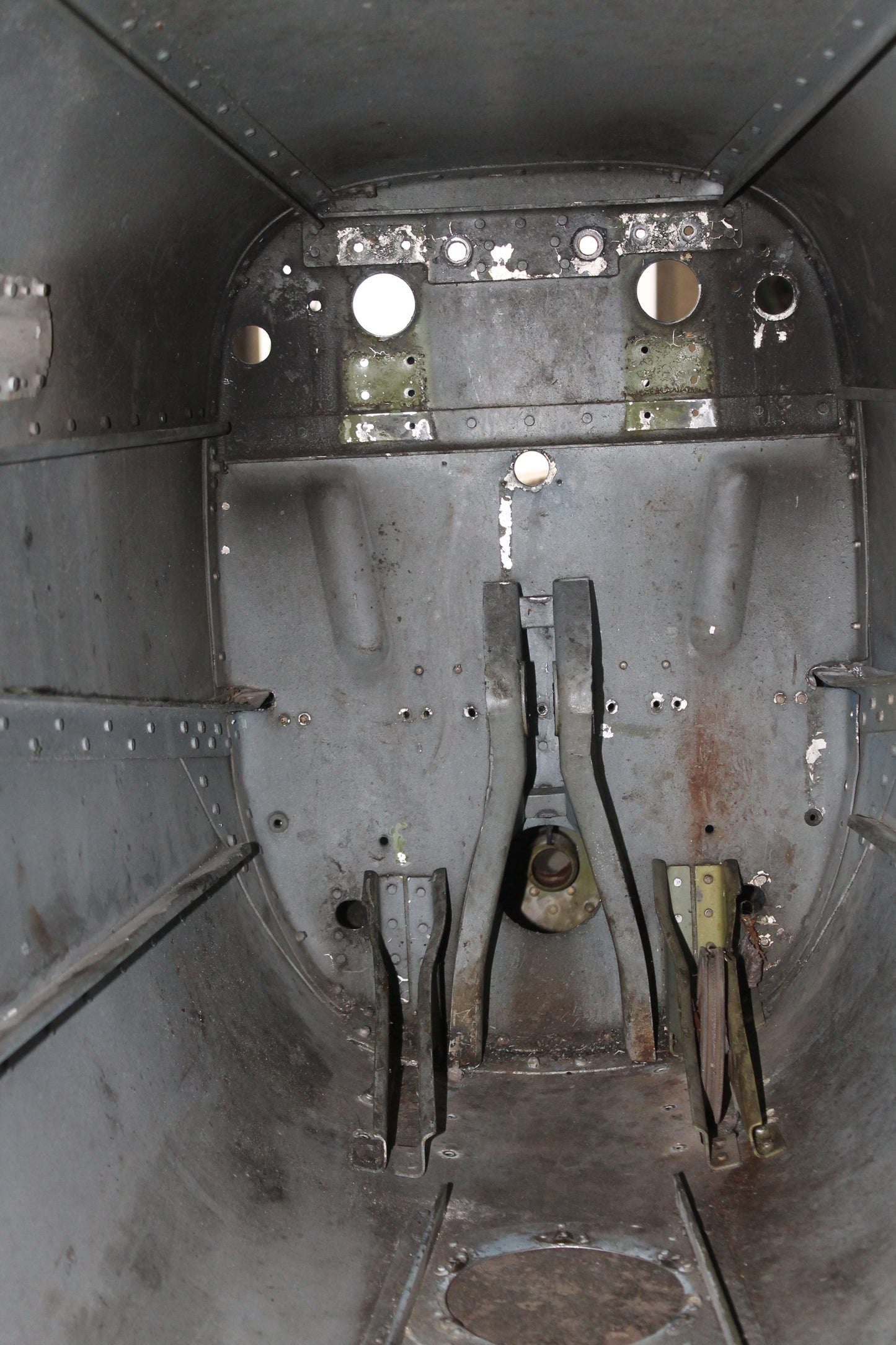 Tail Section - Cessna 180 - C-FCDQ