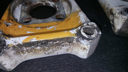 Torque plates - Cessna - 5Y-BUC