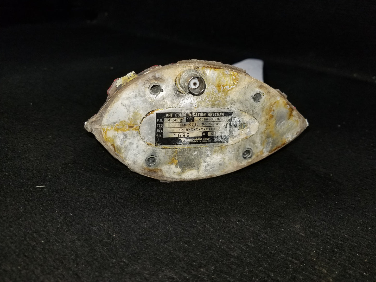 VHF Comm Antenna - Trivec Avant - 5Y-BUC