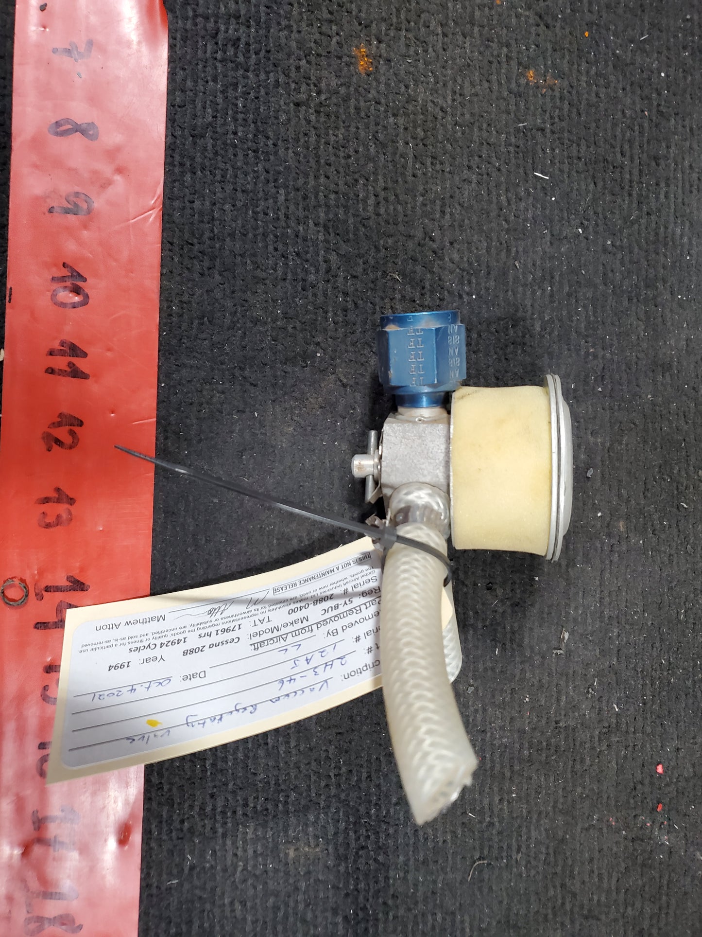 Vacuum Regulating Valve - Cessna - 5Y-BUC