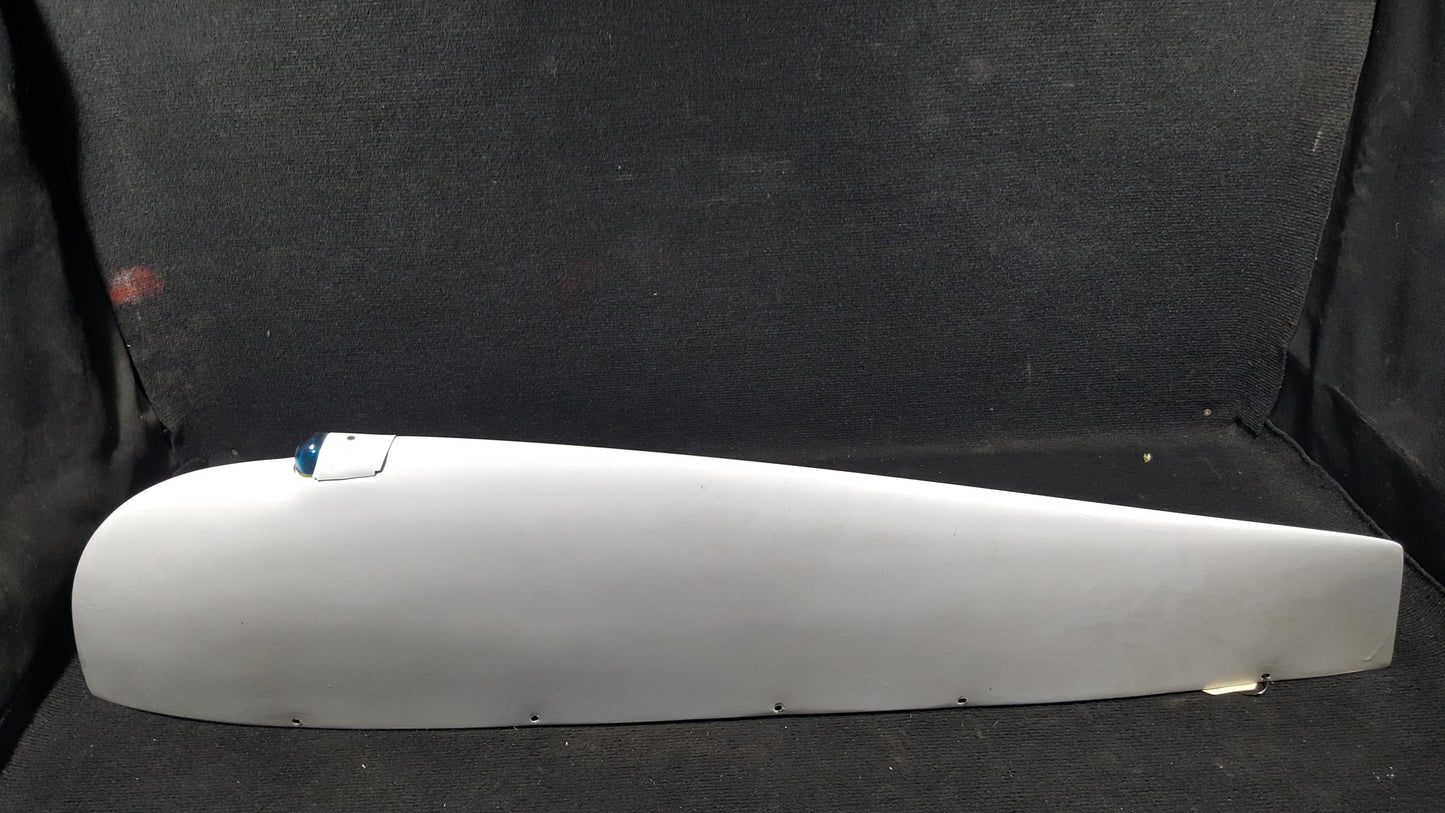 Wing Tip RH - Cessna - C-GHBM