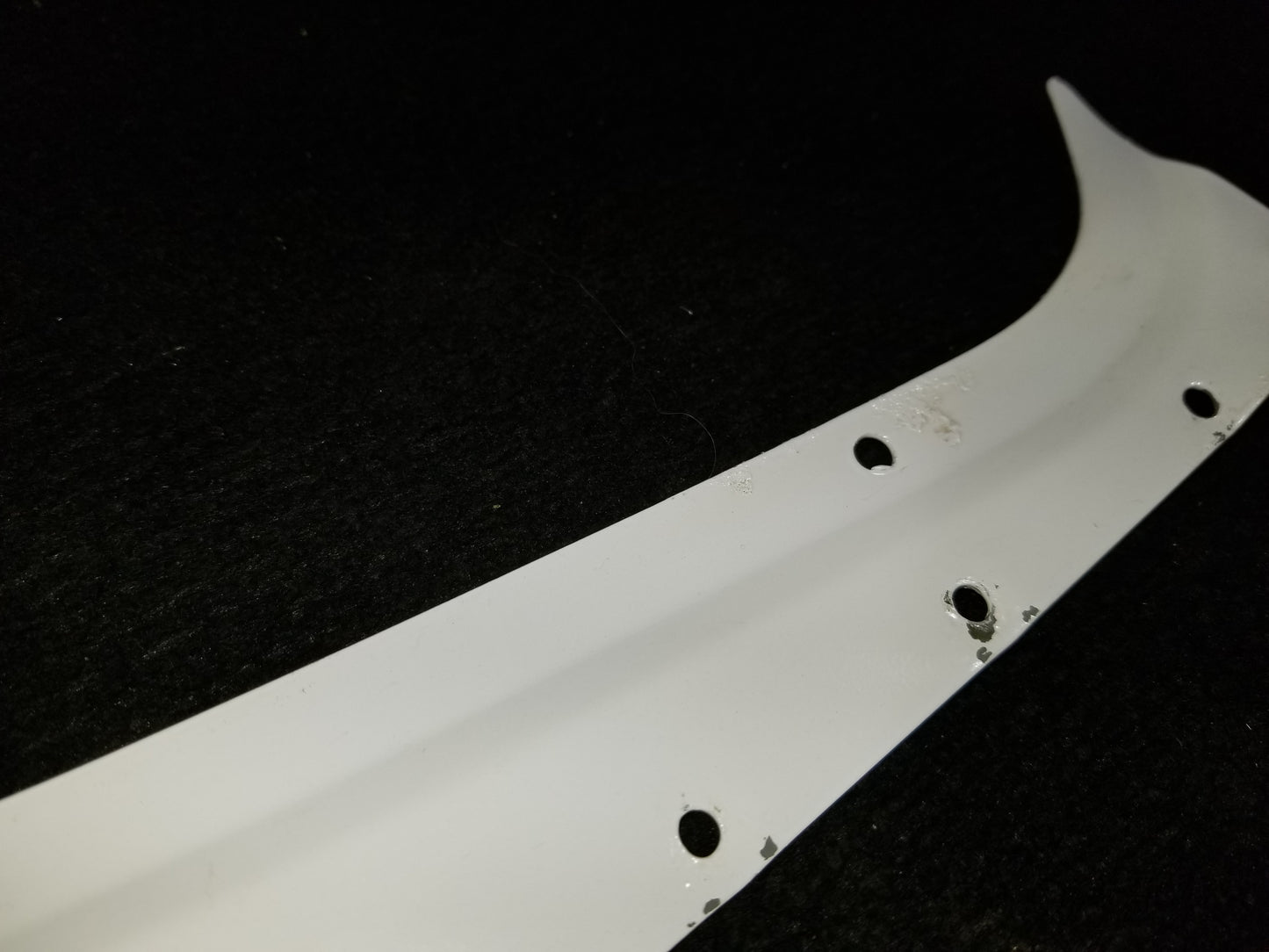 Window Rear Retainer - RH - C-FCDQ