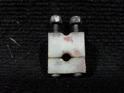 Cowl Flap Control Line Mount (clamp) - Cessna - C-FCDN