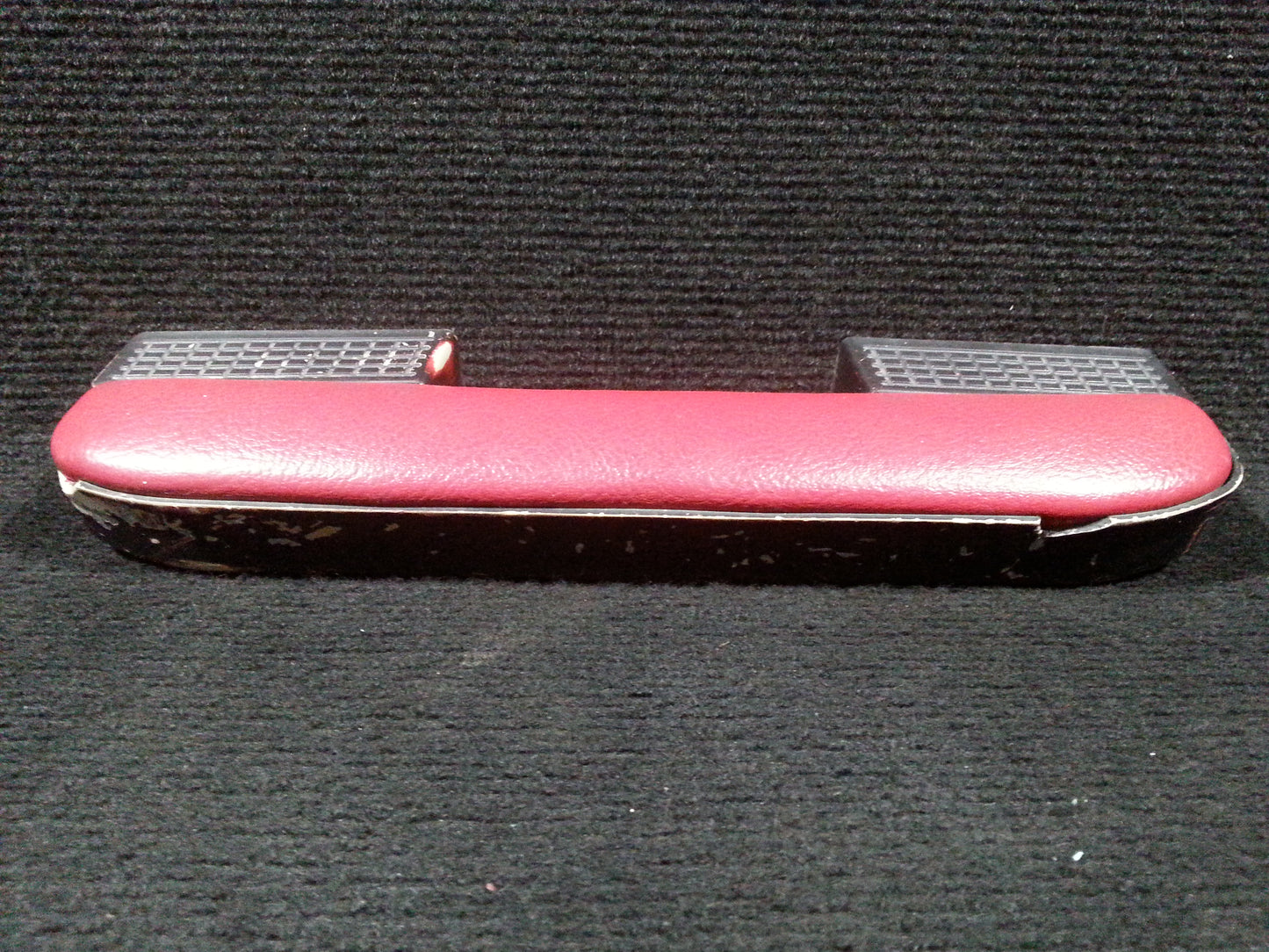 Armrest Assy (door pull) - Cessna - C-FCDN