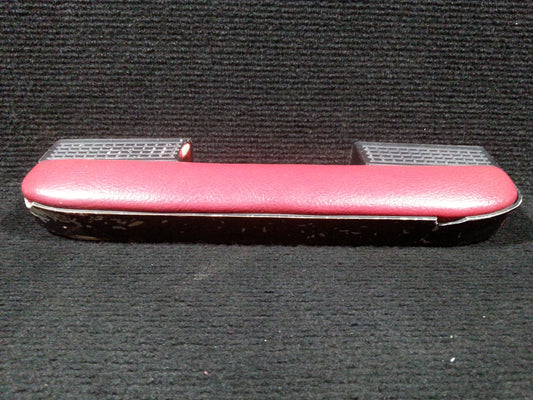 Armrest Assy (door pull) - Cessna - C-FCDN