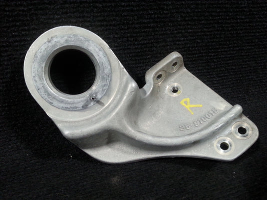 Front Engine Mount RH - Beechcraft - C-FOZZ