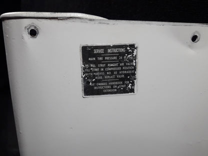MLG Fairing Assy - Piper - C-GAGZ