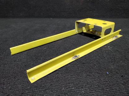 Fuel Strainer Mounting Stringer Assy - Piper - C-GHJG