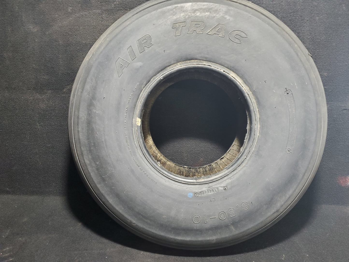Tire - Air Trac - C-GAYF