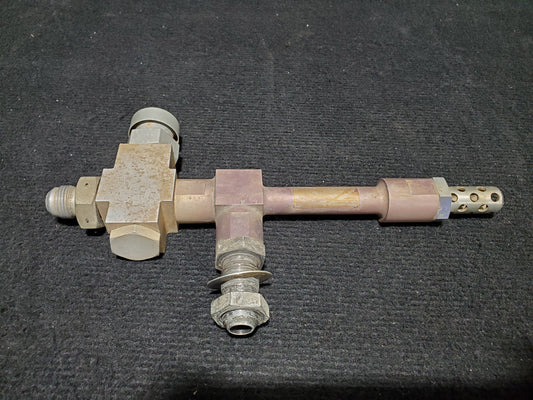 Ejector and Cross - Cessna - 5H-NWA