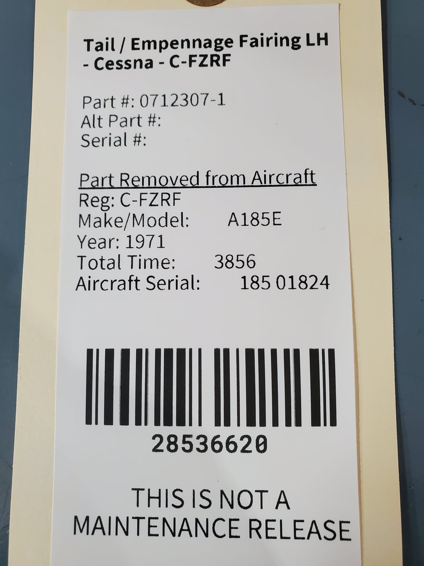 Tail / Empennage Fairing LH - Cessna - C-FZRF