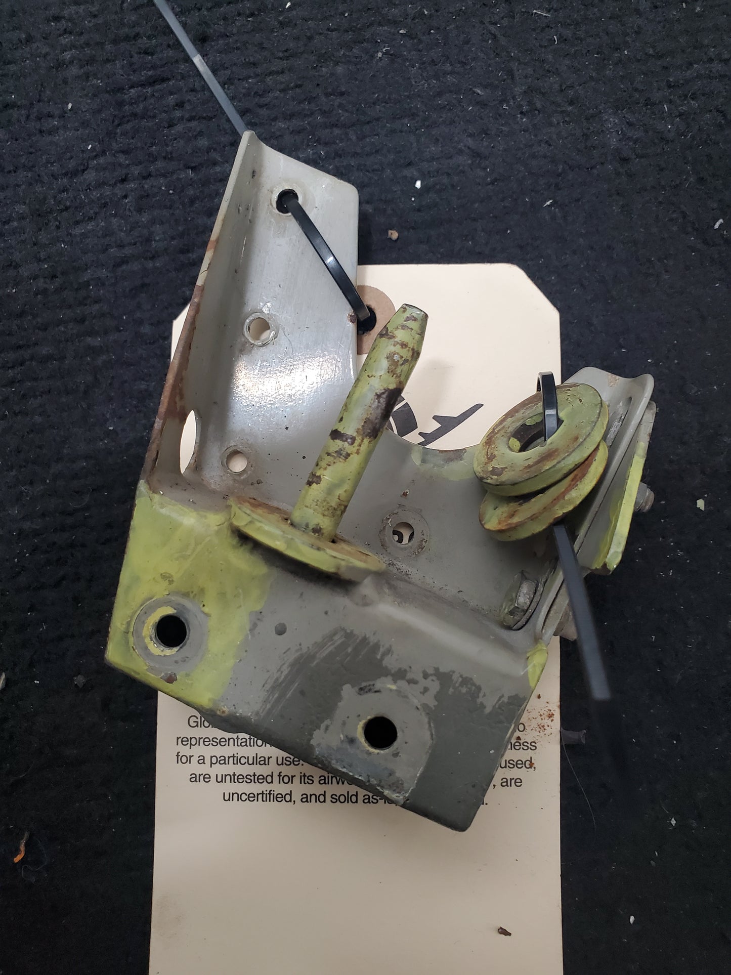 Pintle Assy - Lower - Cessna - 5Y-ZBW