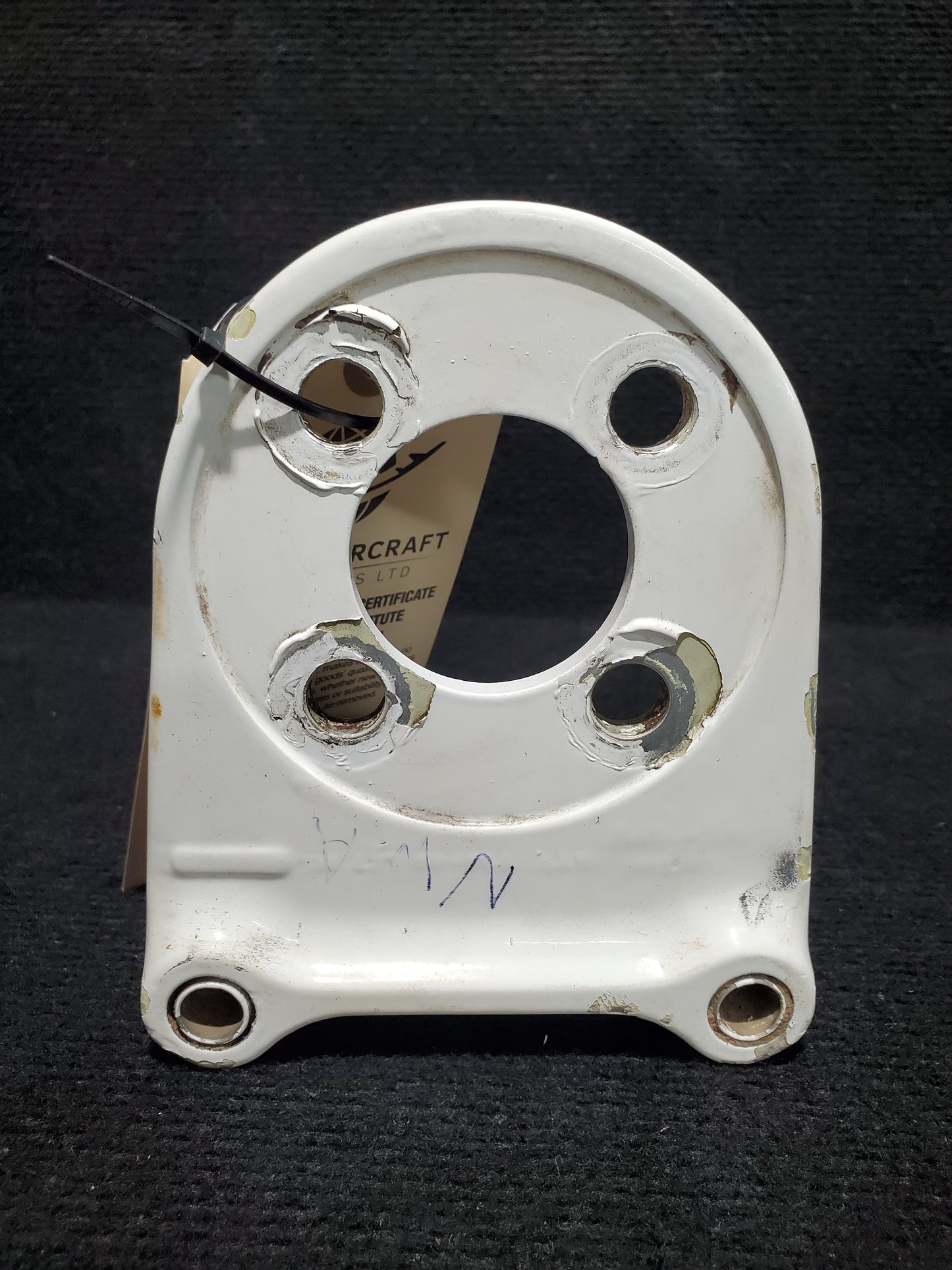 Torque plate - Cessna - 5H-NWA