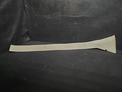 Bulkhead Trim Cover RH - Cessna - OO-SEX