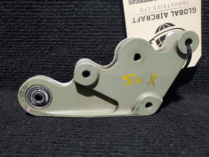 Elevator Pushrod Arm Assy - Cessna - OO-SEX