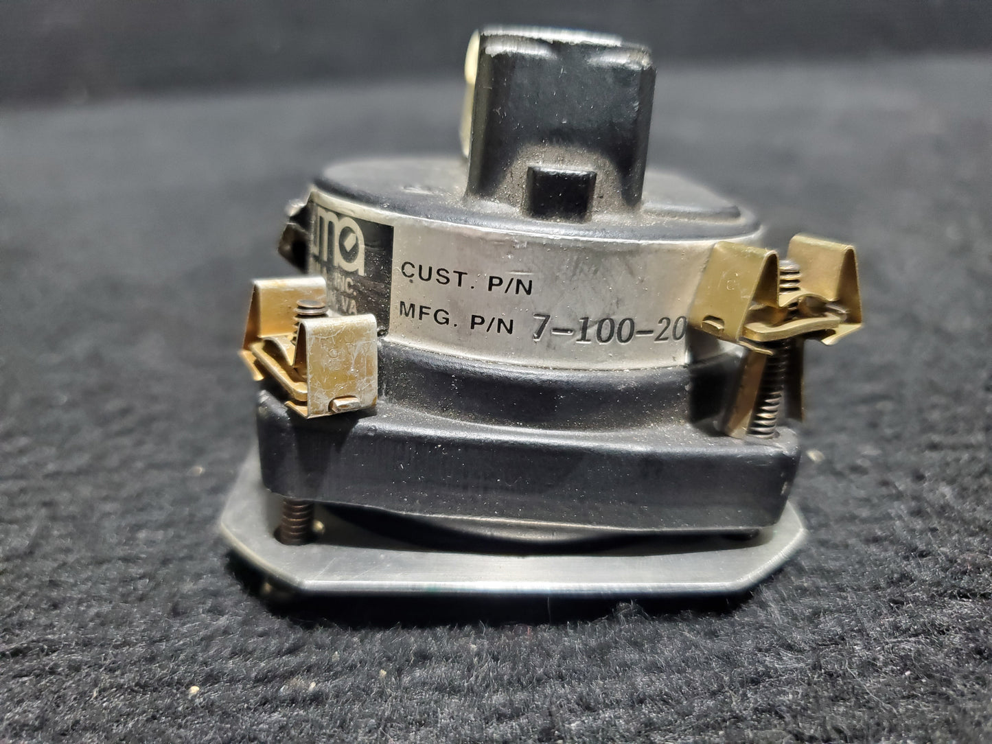 Manifold Pressure Guage - UMA - 5Y-FOO