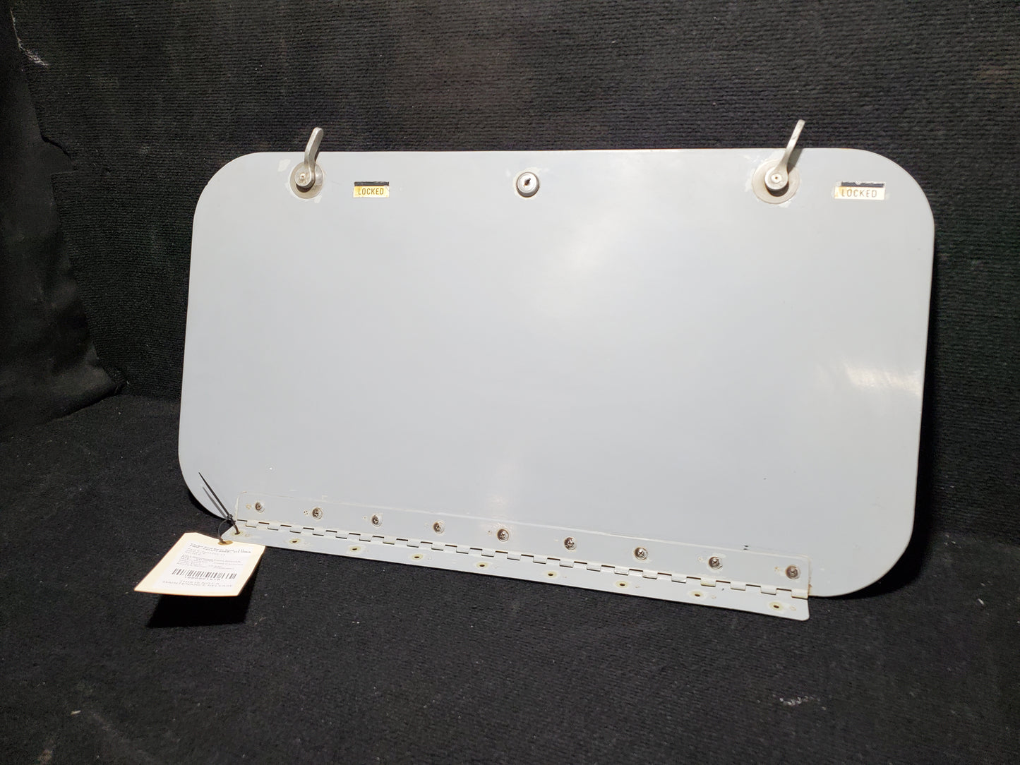Cargo Pod Door Assy - FWD - Cessna 208B - 5H-NWA