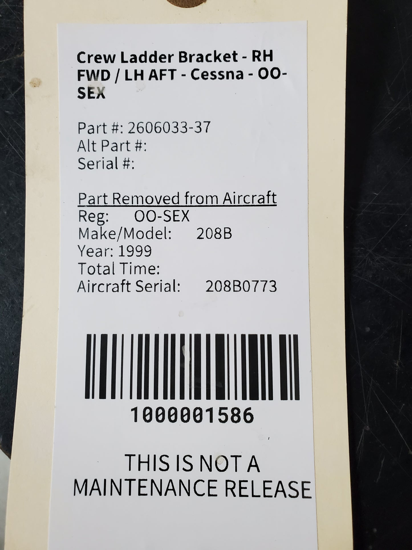 Crew Ladder Bracket - RH FWD / LH AFT - Cessna - OO-SEX