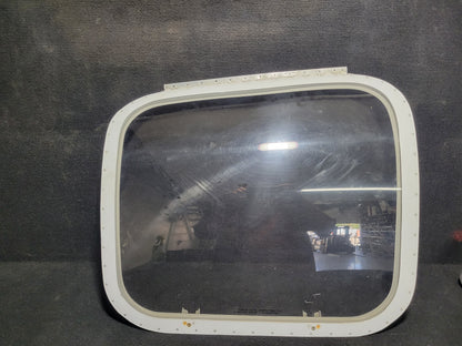 Cabin Window Assy Center RH - C-FINV