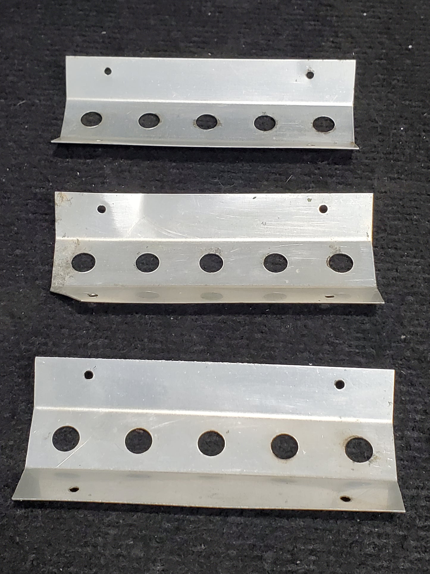 Retainers - Cessna - C-FCDN