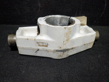 Trunnion Assy - LH - 5H-TAZ