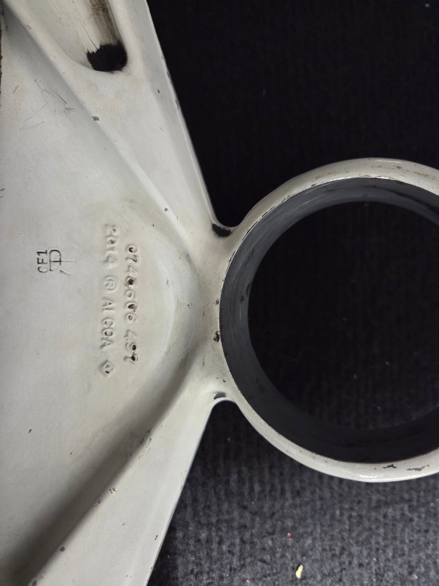 Nose Gear Lower Fitting - Cessna - C-GROC