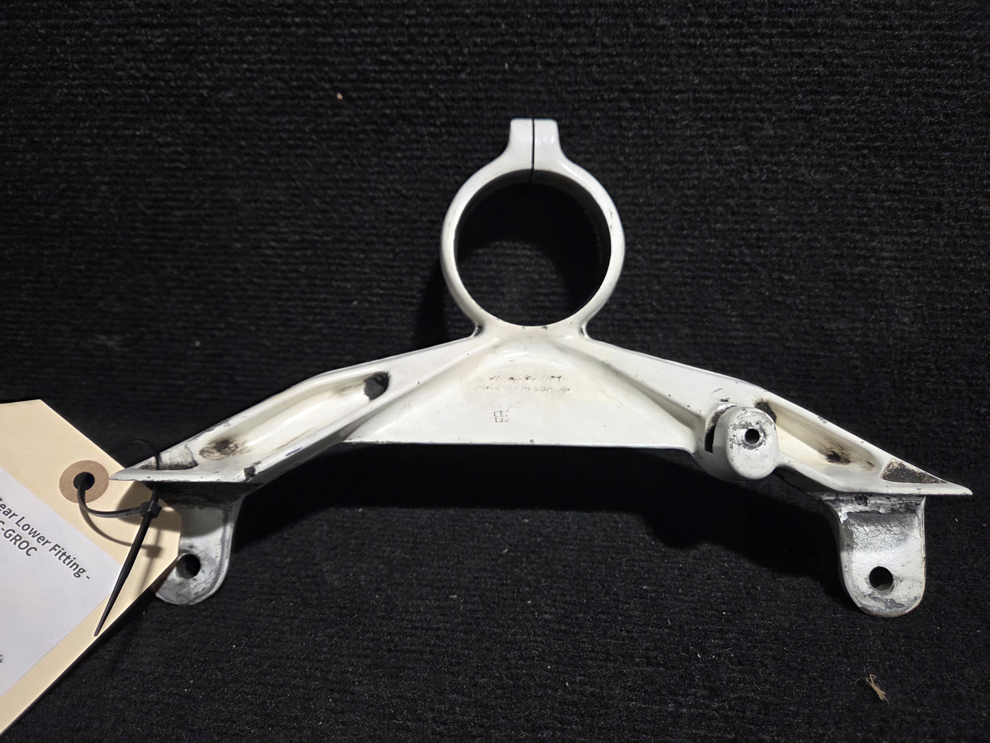 Nose Gear Lower Fitting - Cessna - C-GROC