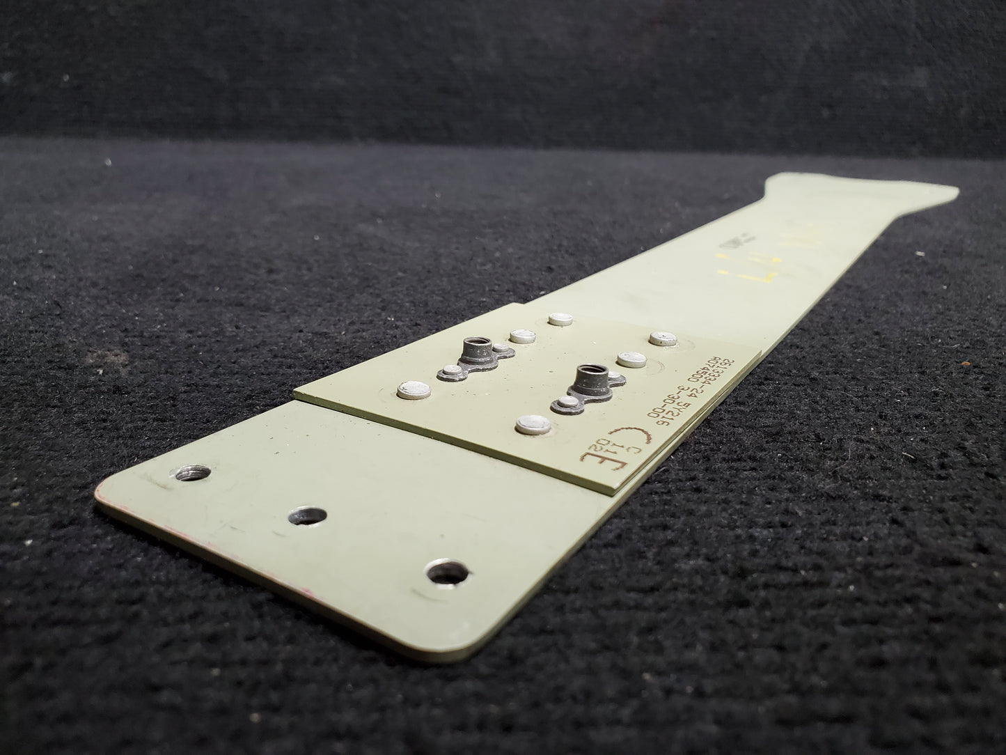 Cargo Barrier Strap Assy - LH - Cessna - 5H-NWA