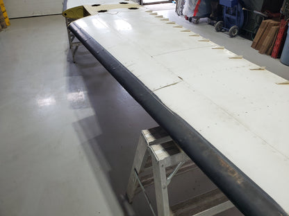 Horizontal Stabilizer - Cessna 208 Caravan - 5Y-ZBW